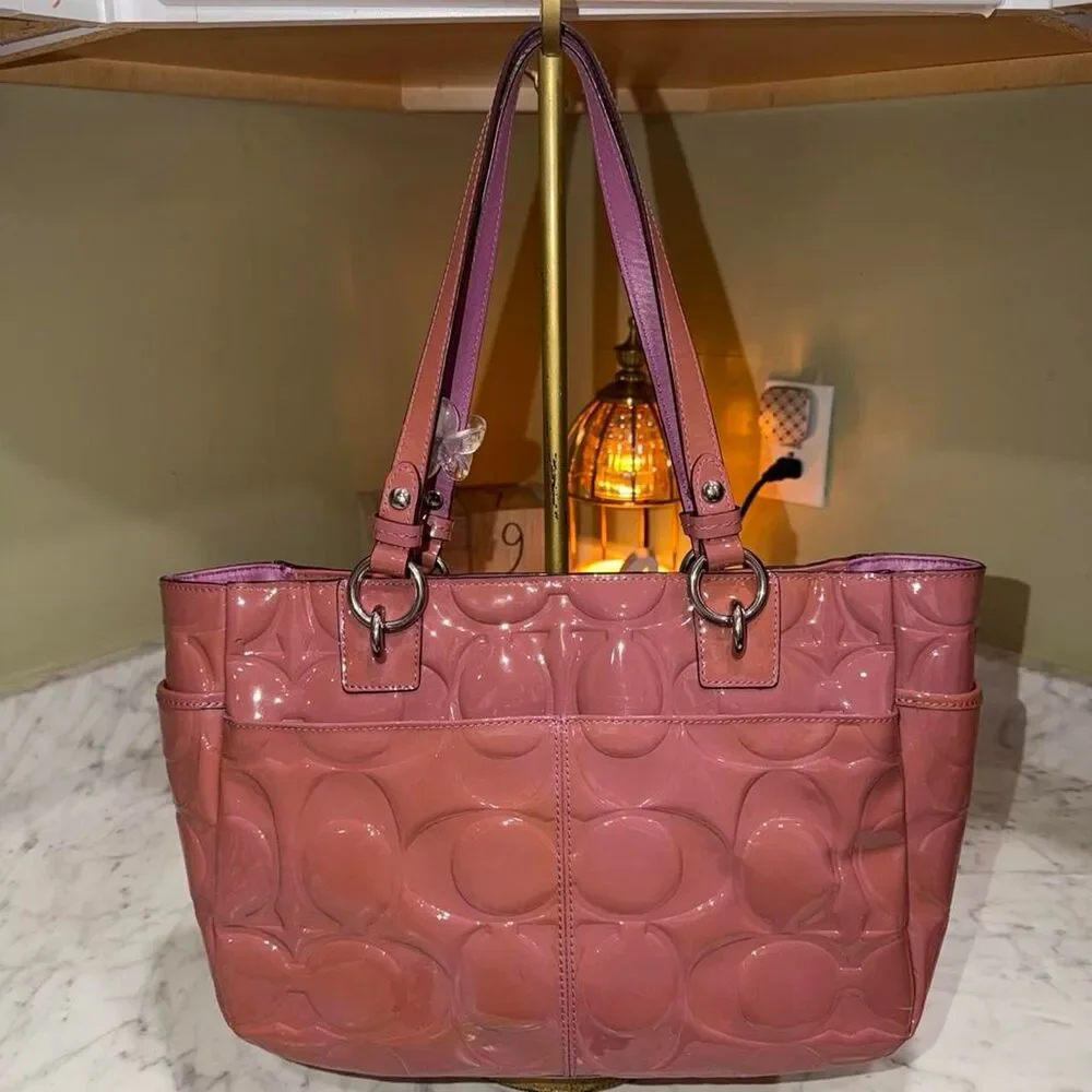 coach gallery embossed signature patent leather tote mauve pink colorway
